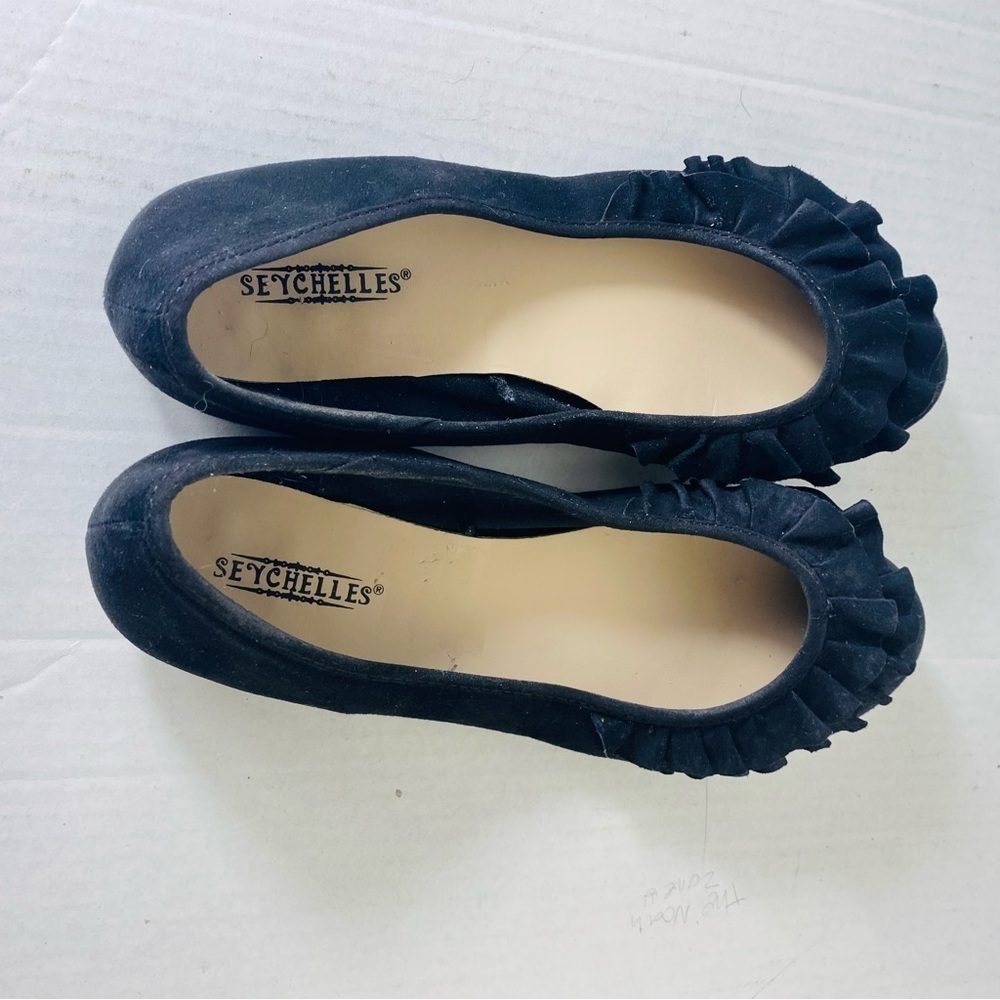 Seychelles Women's Black Suede Flats Size:7 - Picture 3 of 6